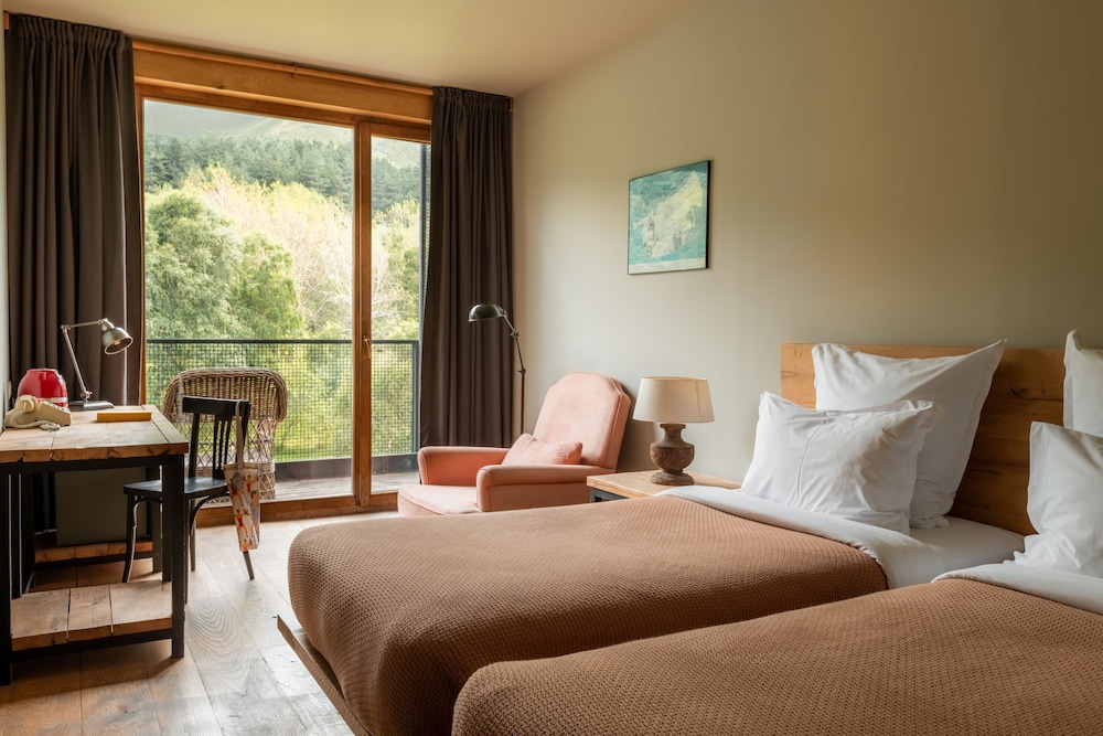 Rooms Hotel Kazbegi 14/55
