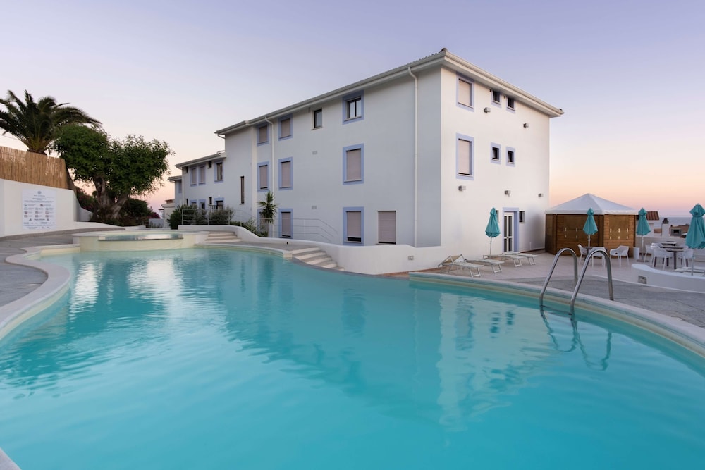 Hotel Blumarea, BW Signature Collection