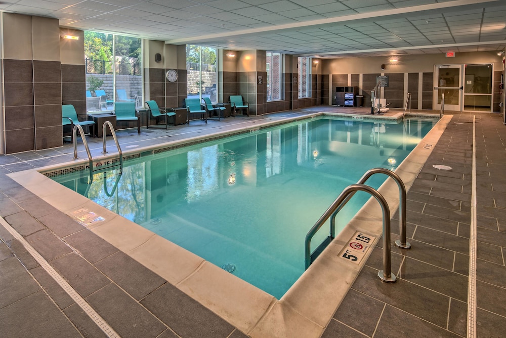 Residence Inn Blacksburg University 3/37