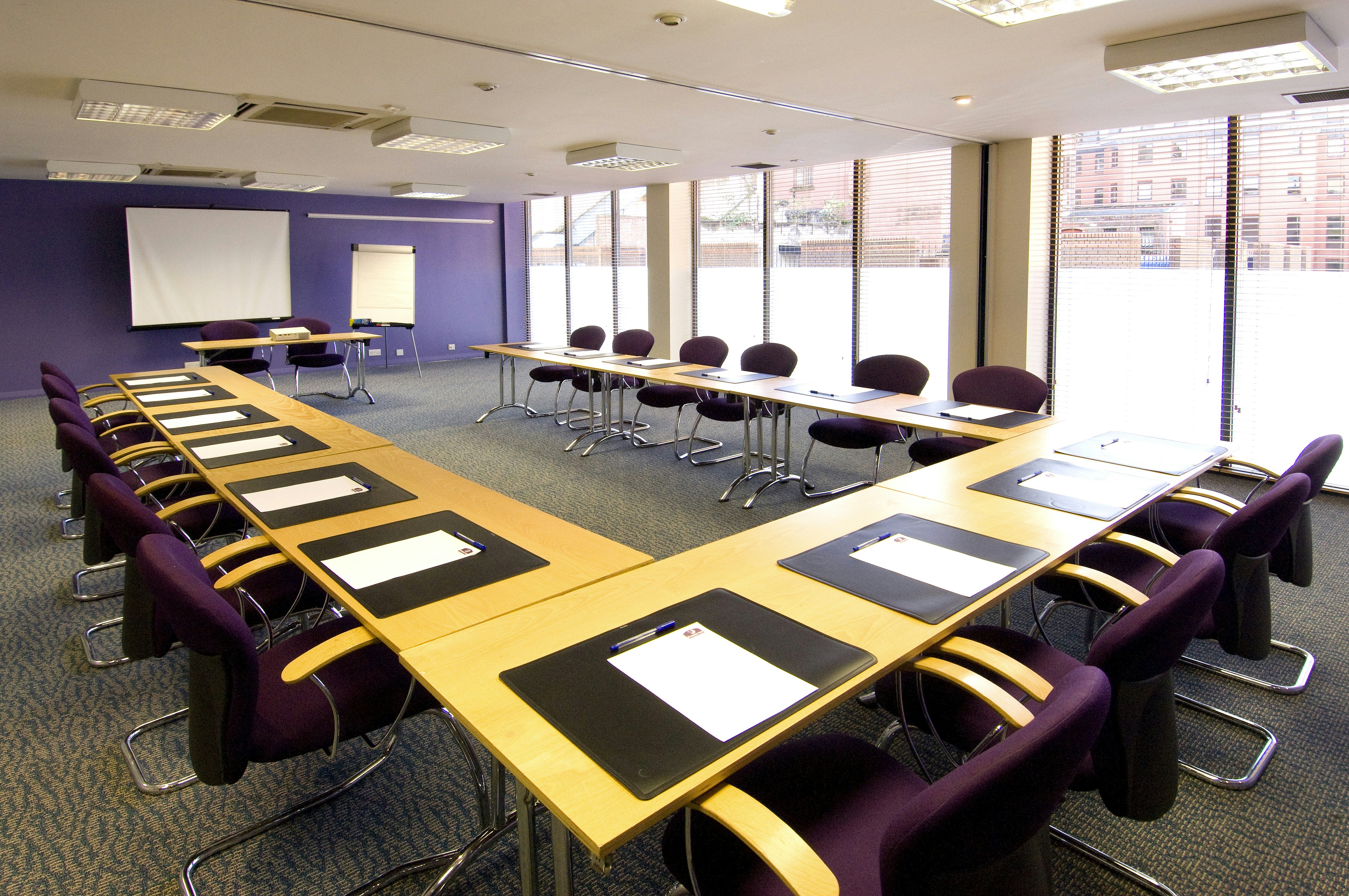 Premier Inn Liverpool City Centre (Moorfields) Hotel 34/37