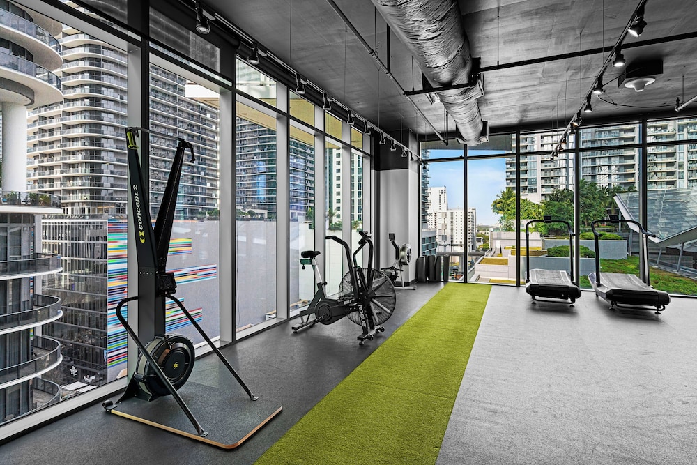 EAST Miami Residences 15/50