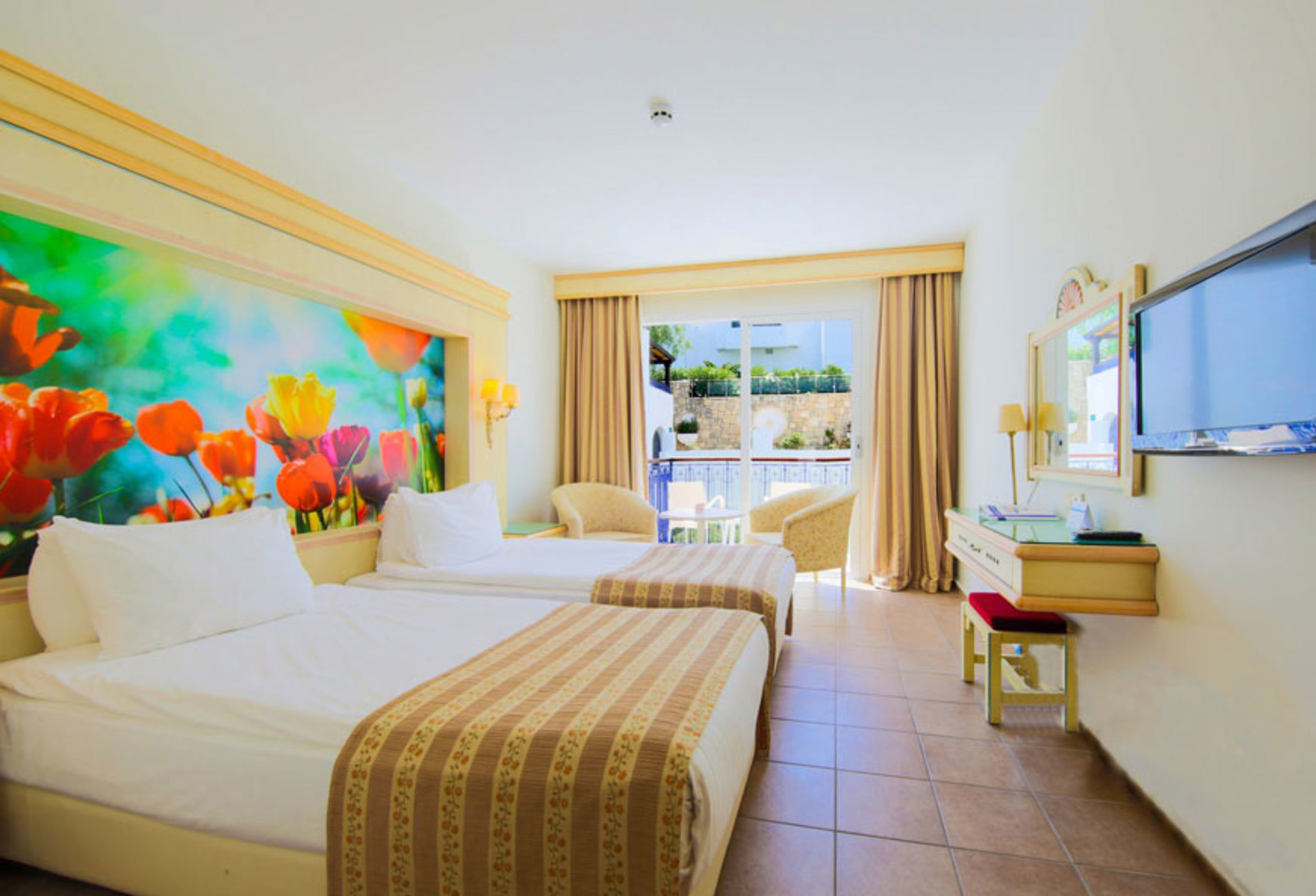 Room, Single, Double Bed, Land View