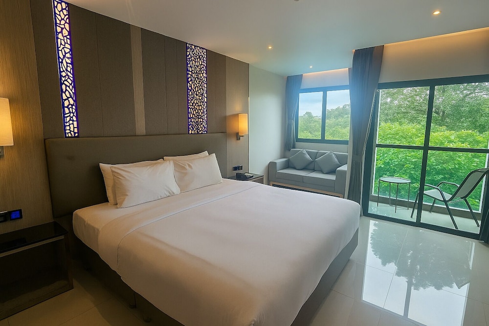 The TJ Hotel Pattaya 13/49