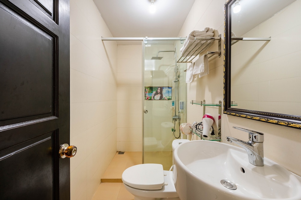 Kim Cuong Hotel 15/51