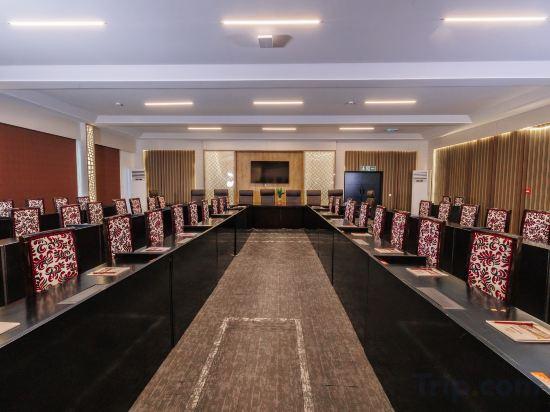 Bakadaji Hotel 11/21
