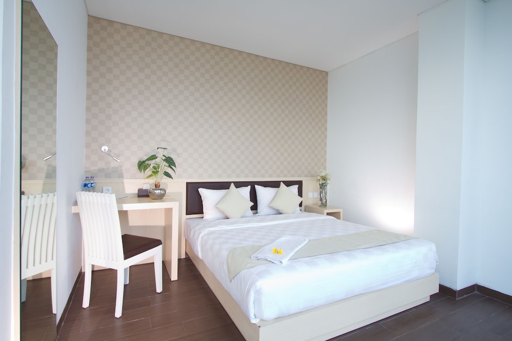 Hotel 88 Grogol 15/55