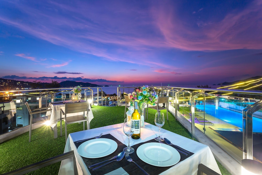 Hotel Clover Patong Phuket 57/75