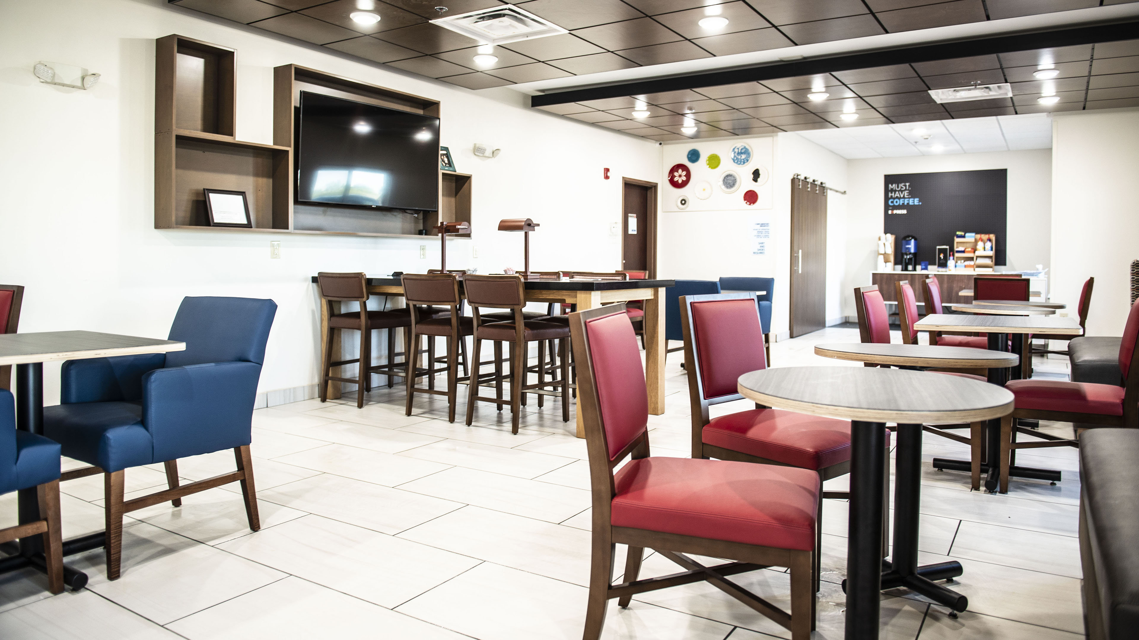 Holiday Inn Express Hotel And Suites Sedalia 55/60