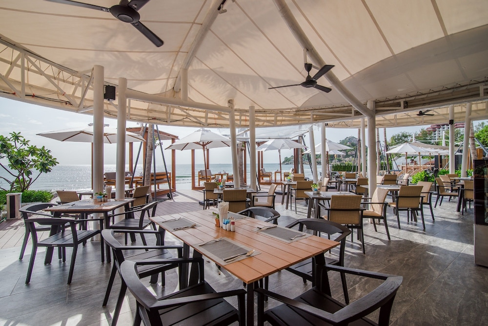 The Yana Villas Hua Hin 32/50