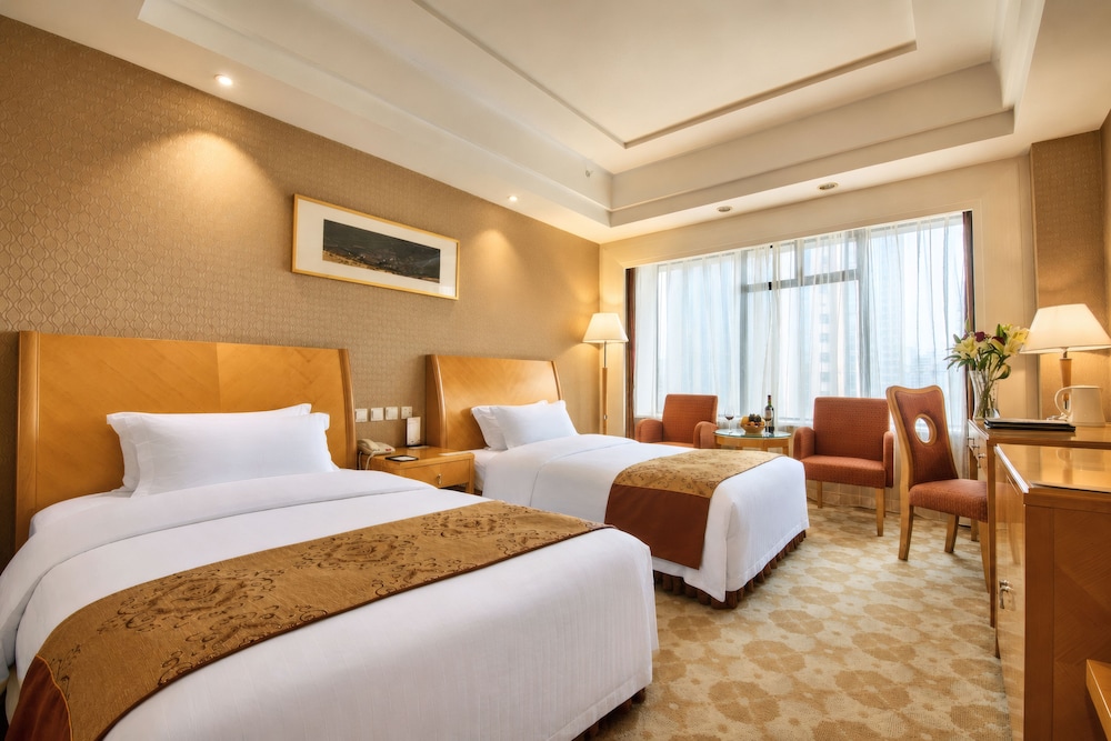 Dalian East Hotel 6/26
