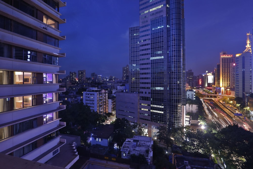 Crystal Orange Hotel (Guangzhou Taojin) 2/25