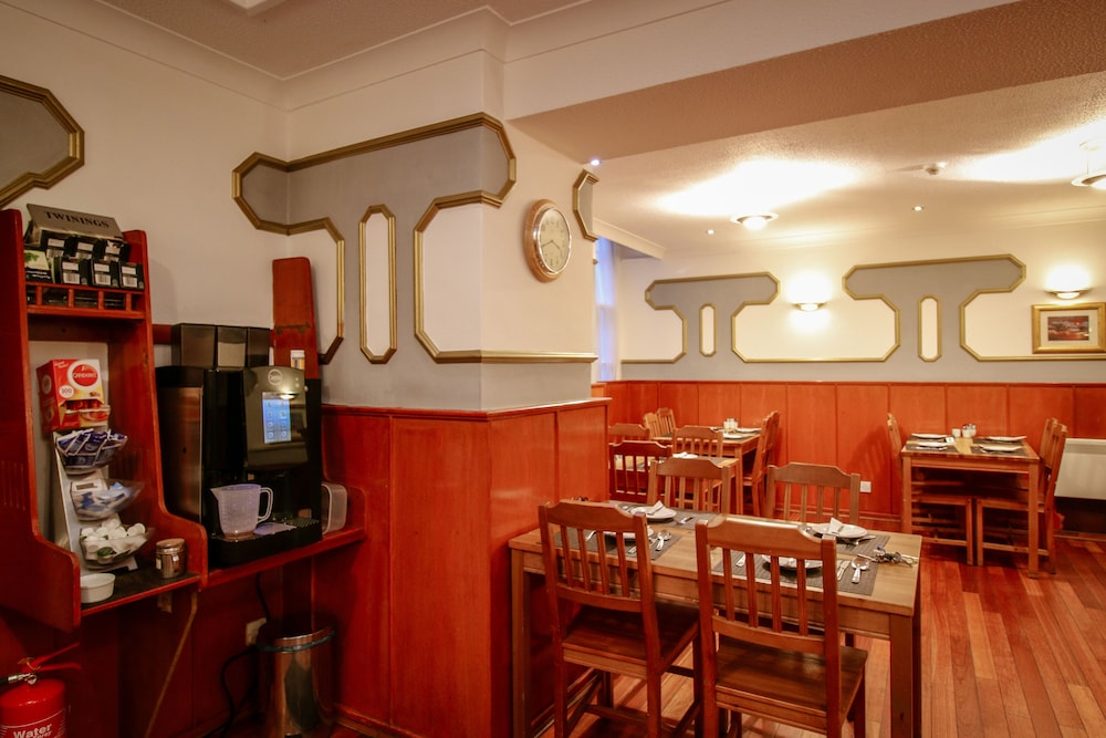 Charing Cross Guest House 51/62