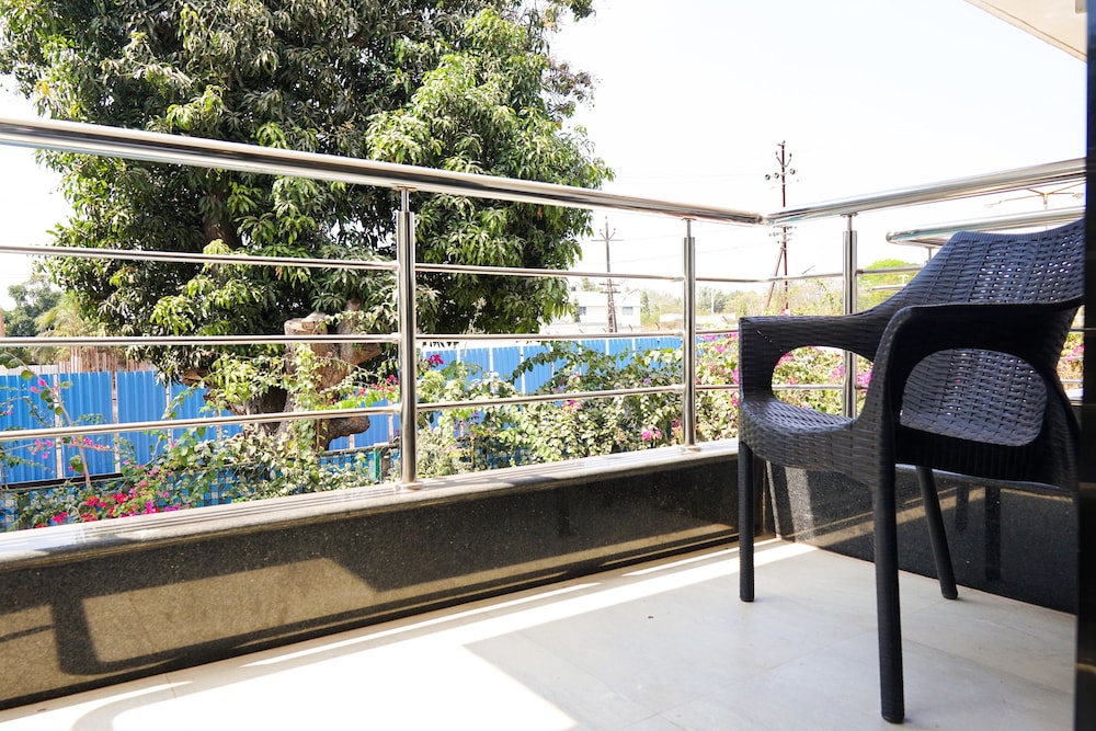 Athi Resorts 32/50