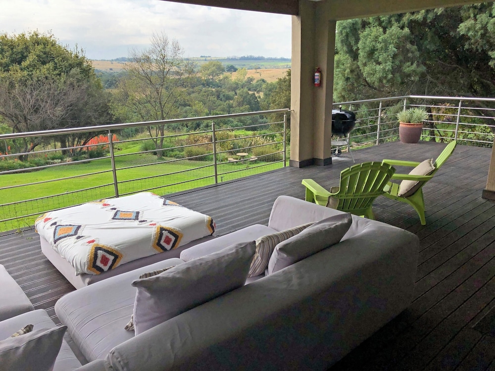 Hills and Dales Accommodation 30/50