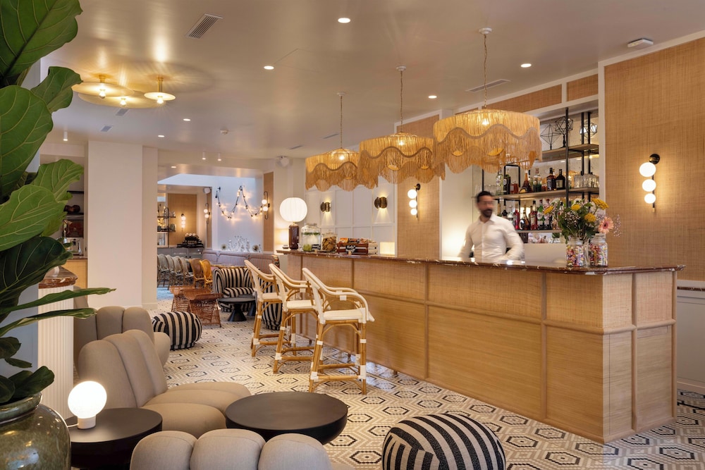 Le Clark Hotel Paris 8/50