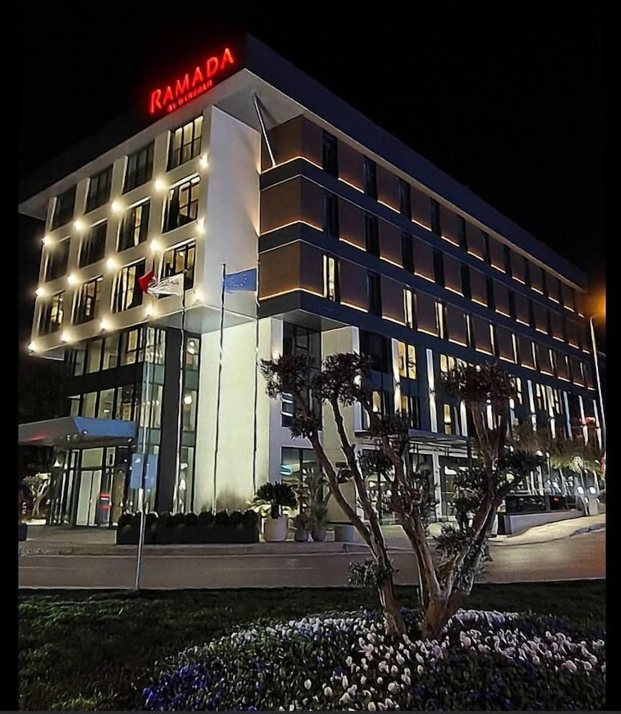 Ramada by Wyndham Istanbul Airport Arnavutkoy 6/68