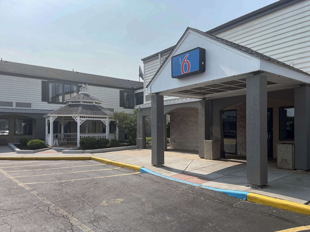 Baymont by Wyndham Newark/Wilmington 44/53