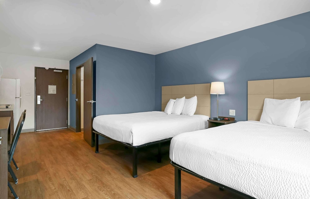 Extended Stay America Select Suites Tampa Brandon East 24/57
