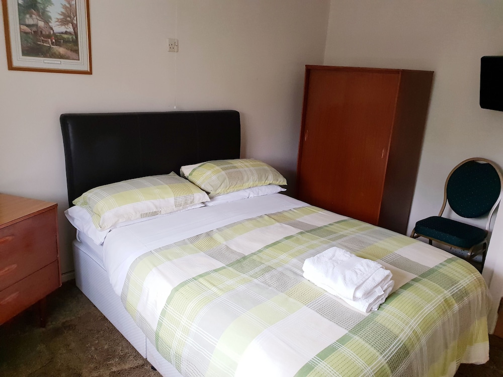 Old Priory Guest House 5/23