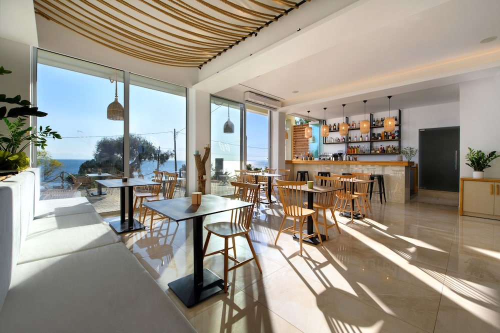 Eleals Boutique Hotel 34/46