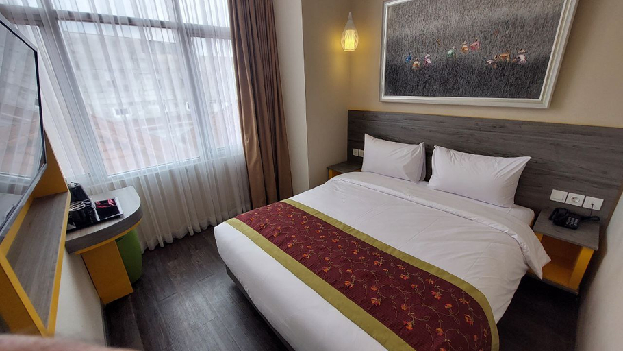 Superior, Queen Bed
