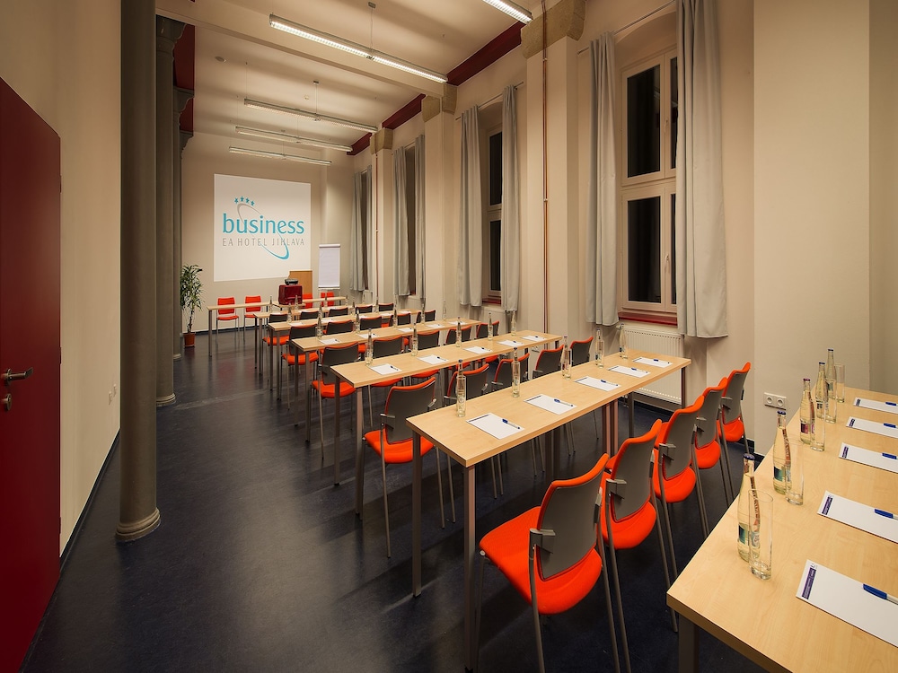 EA Business Hotel Jihlava 41/51