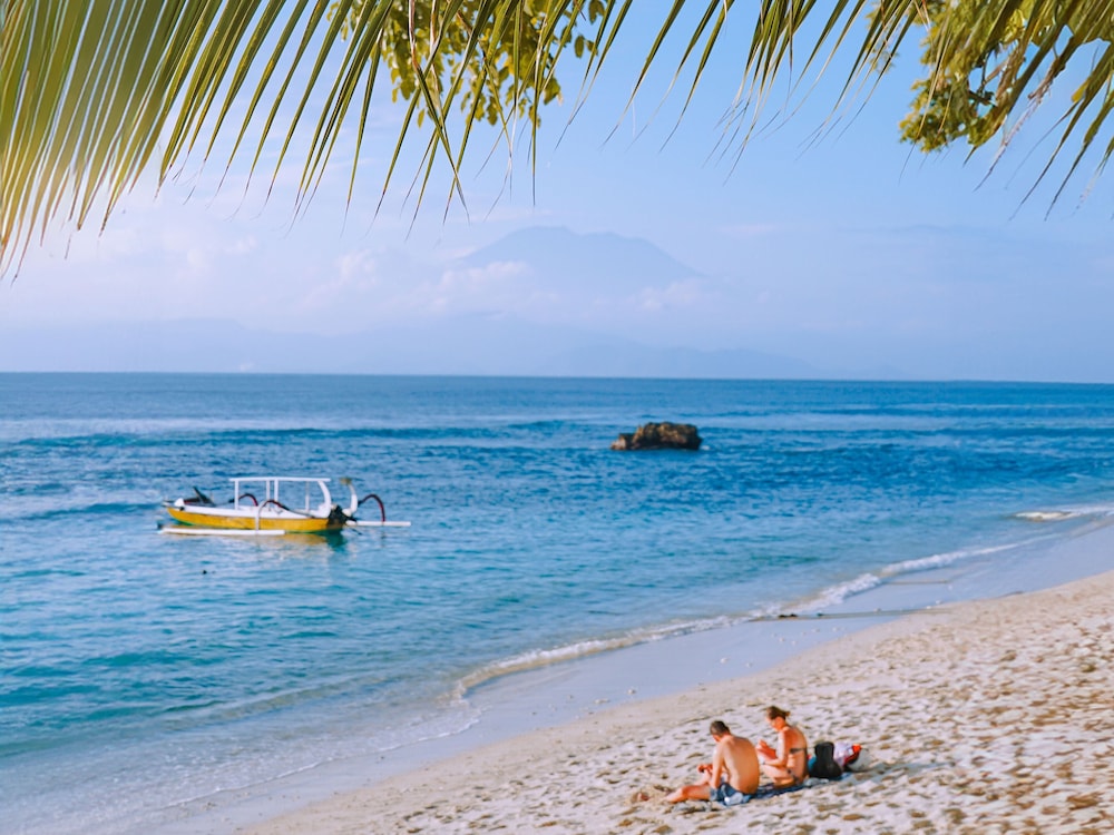 Hai Tide Beach Resort 70/74