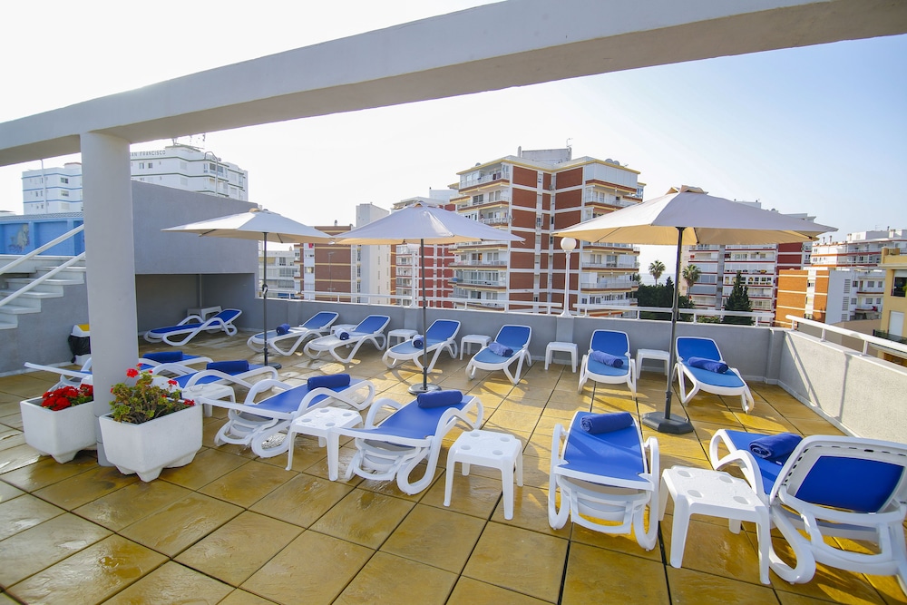 Hotel Mainake Sl 46/60