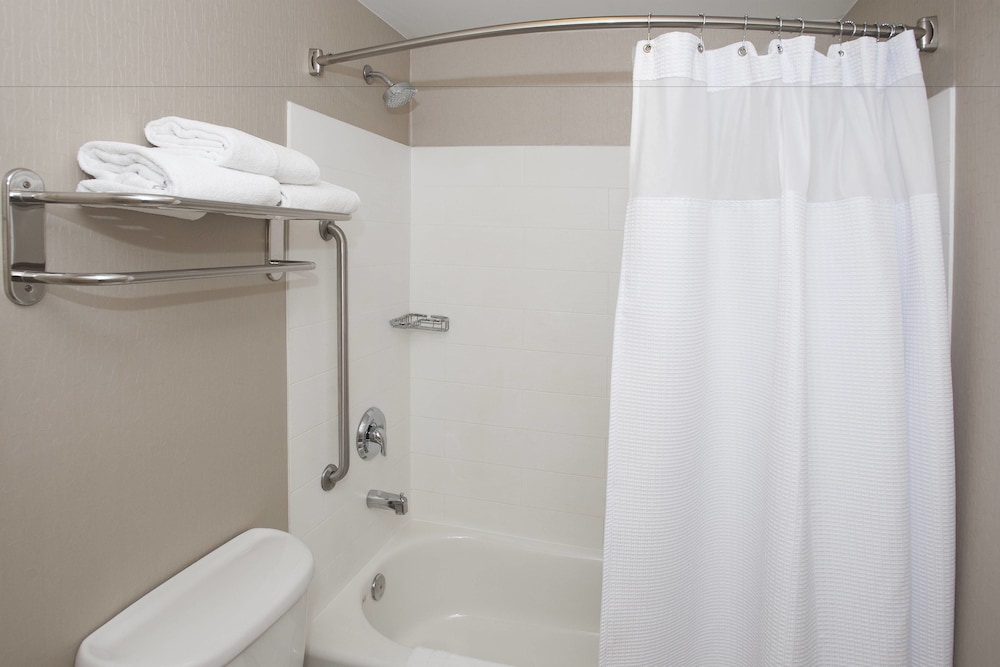 Springhill Suites Birmingham Colonnade 15/56