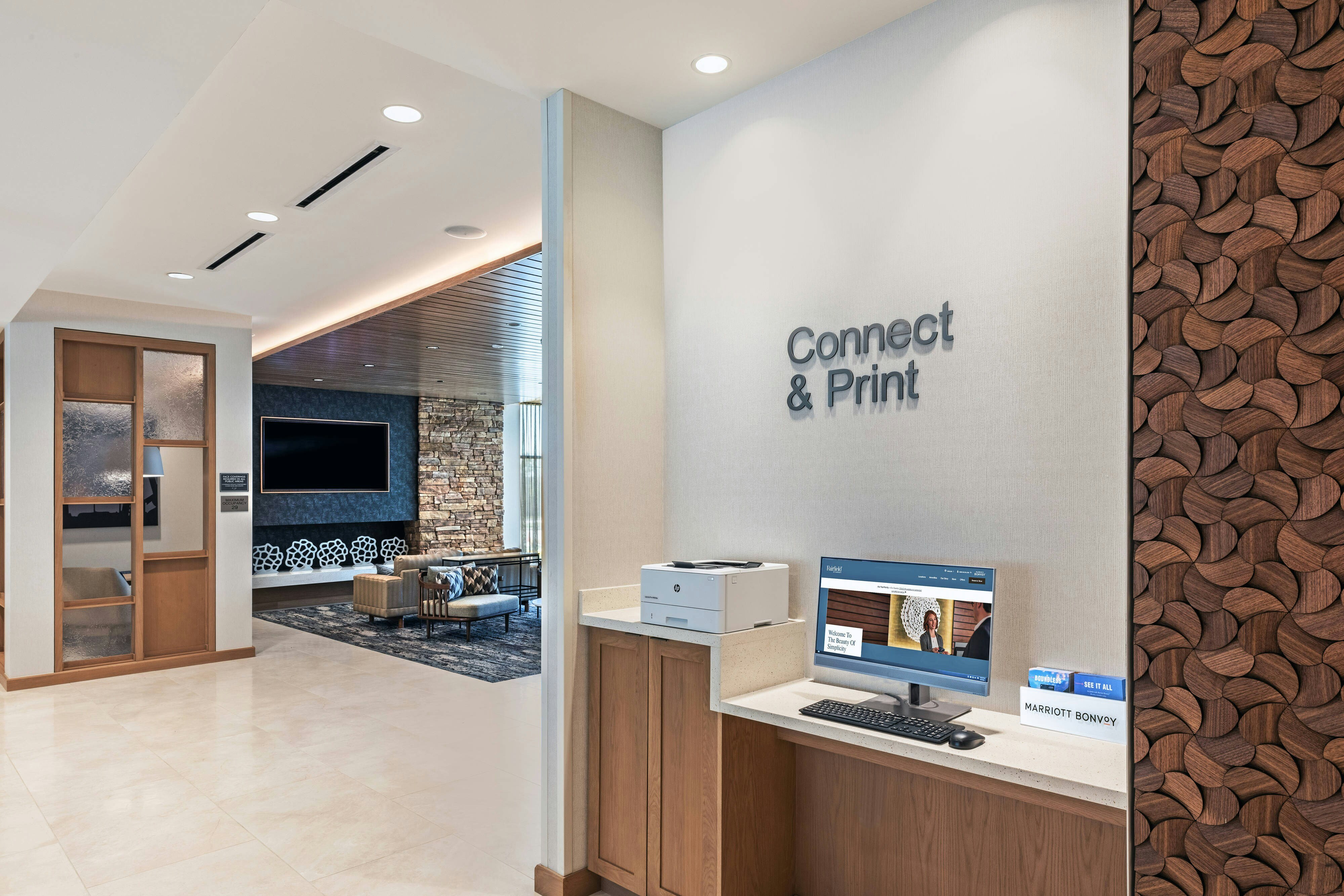Fairfield Inn & Suites Houston Memorial City Area 18/20