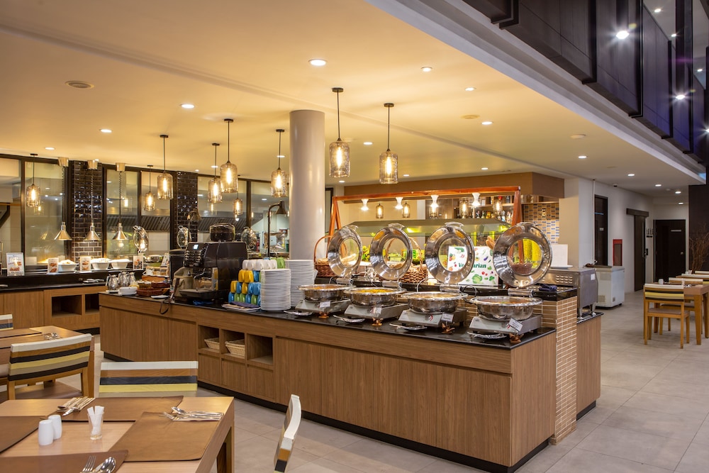 Deevana Plaza Krabi Aonang 55/68