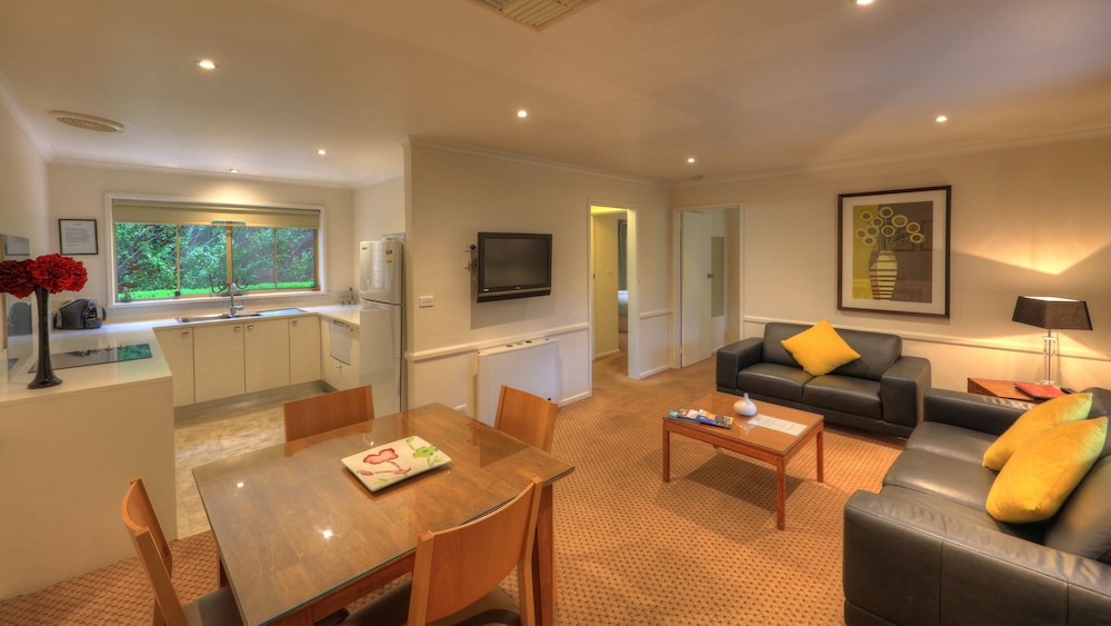 CHESTNUT TREE HOLIDAY APARTMENTS 32/50
