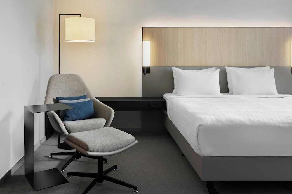 Courtyard by Marriott Freiburg 9/30