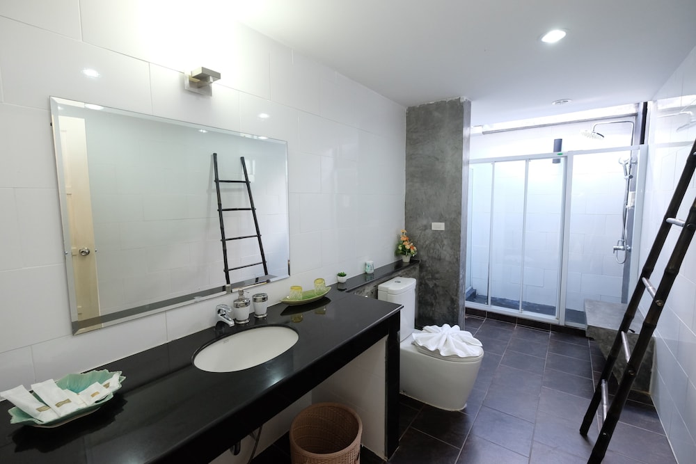 Yokyor Resort 34/36