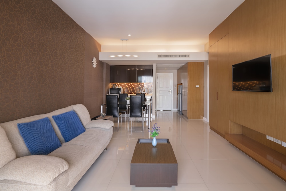 At115 by Rompo Mansion 60/80