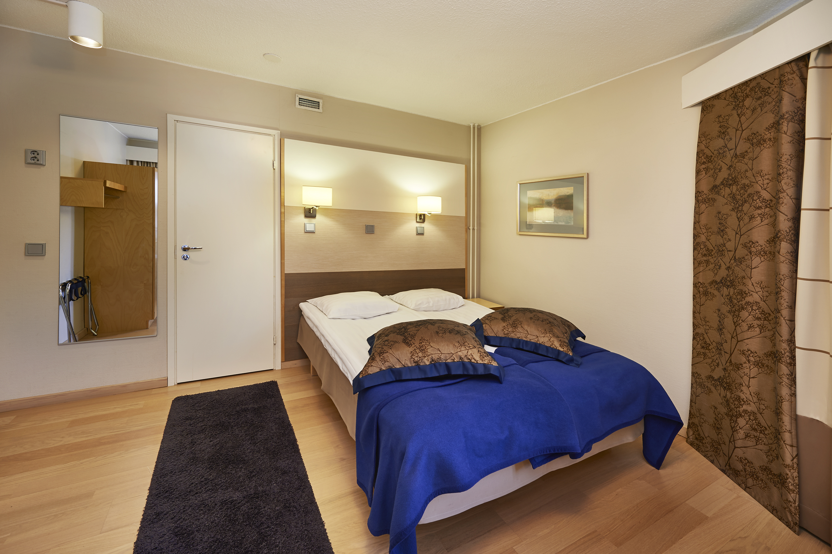 rooms