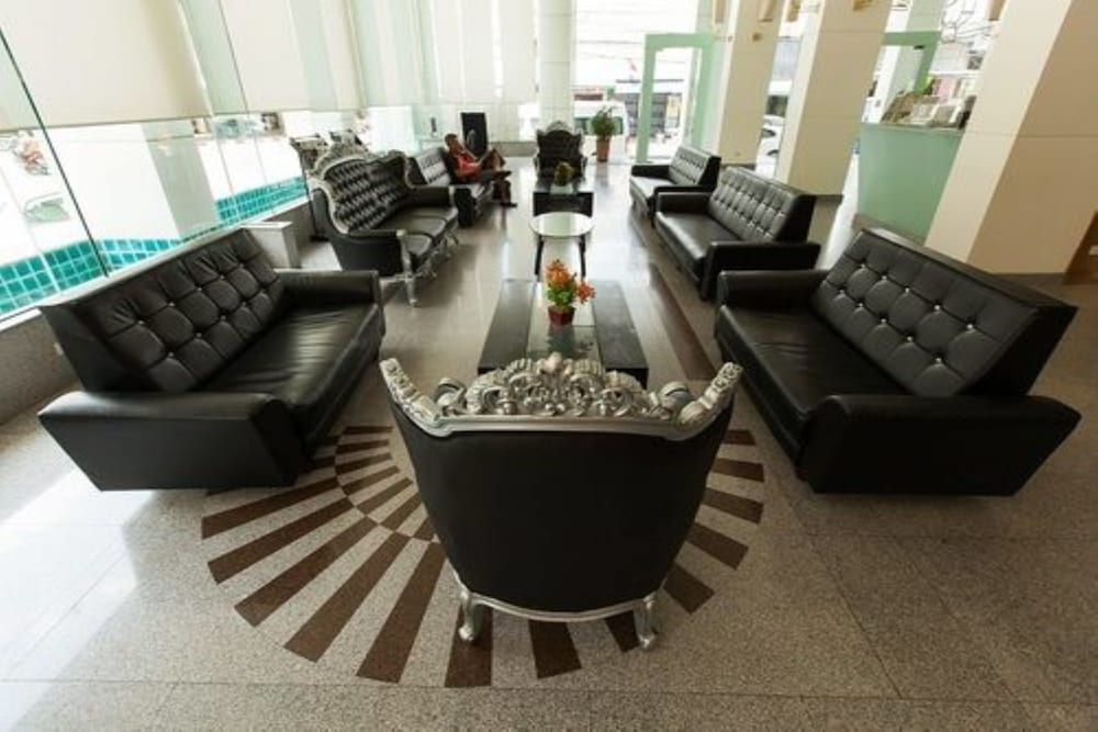New Season Hotel 30/46