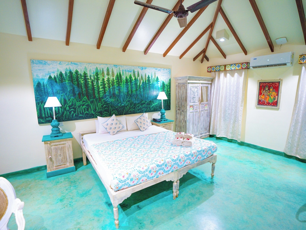 Leela Cottages 22/53