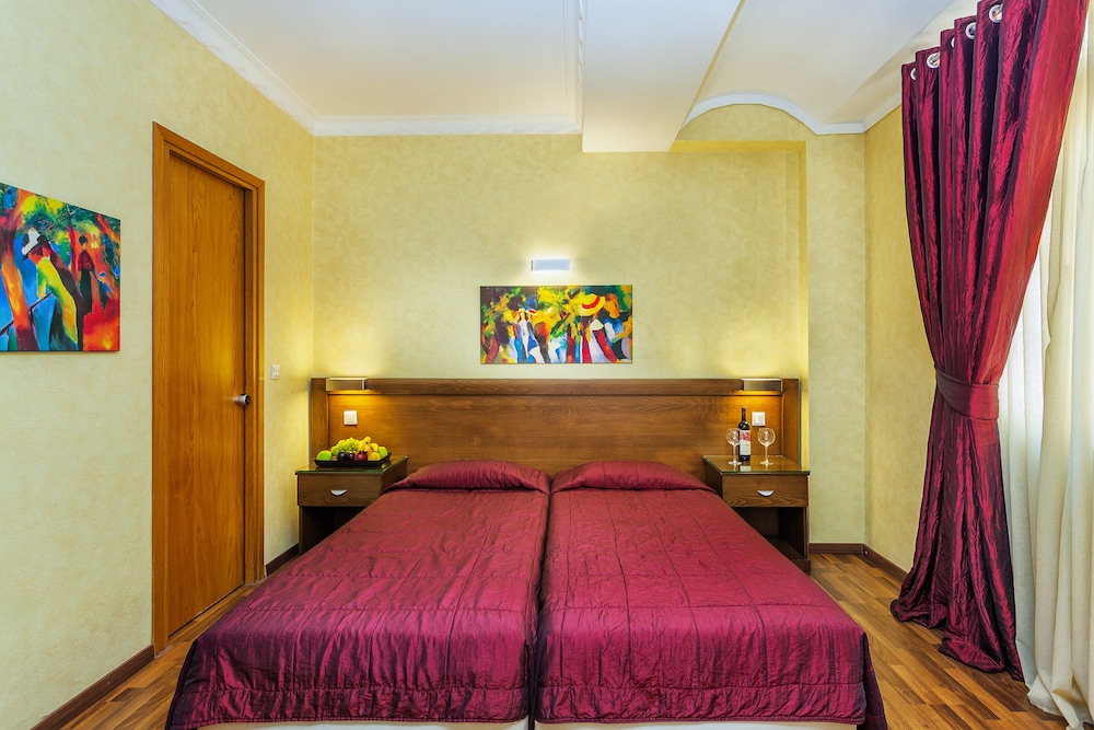 Egnatia Hotel 13/33