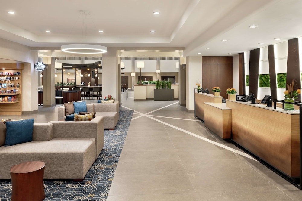 Embassy Suites By Hilton Cincinnati Rivercenter 8/53
