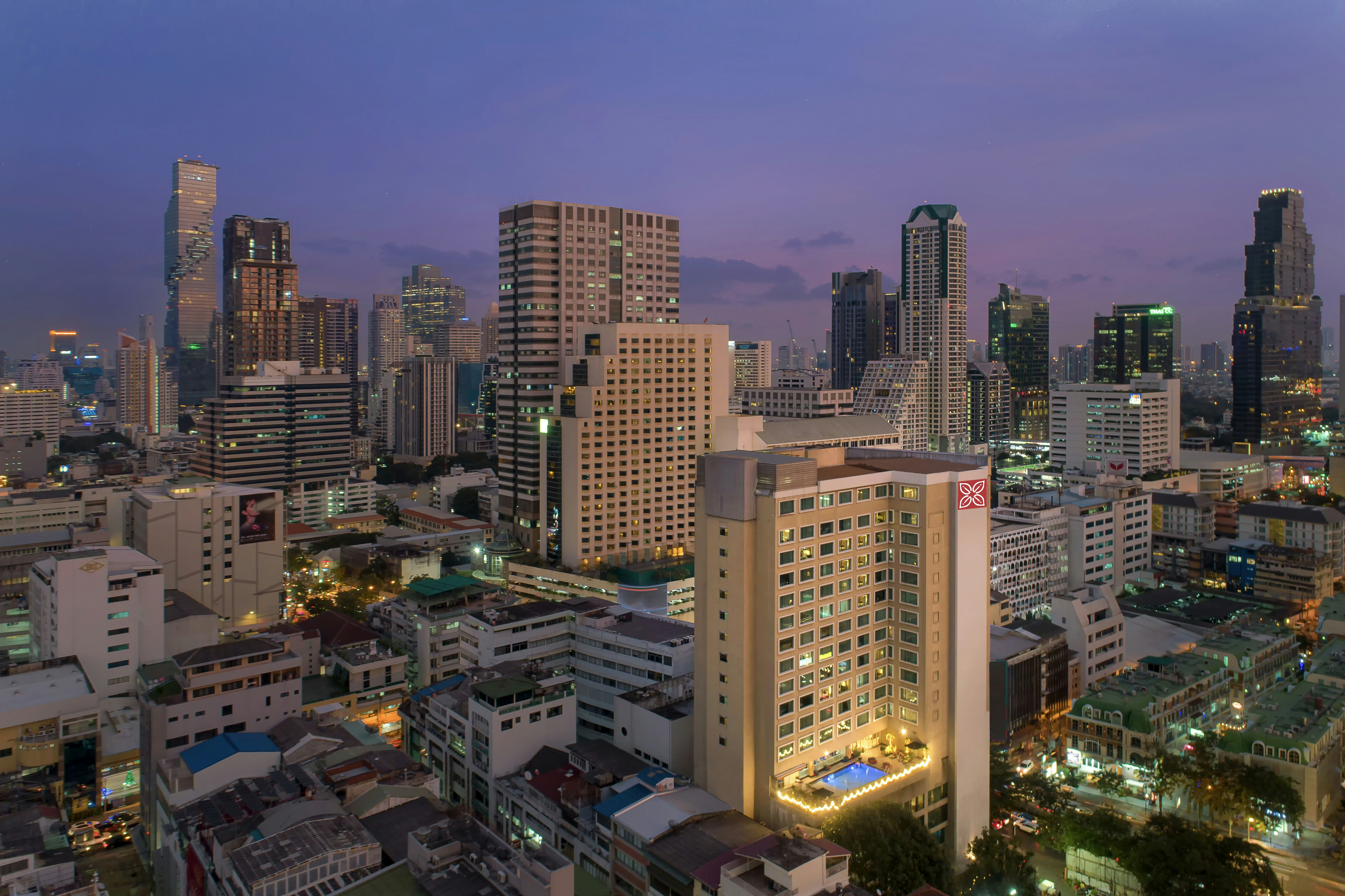 Hilton Garden Inn Bangkok Silom 39/41