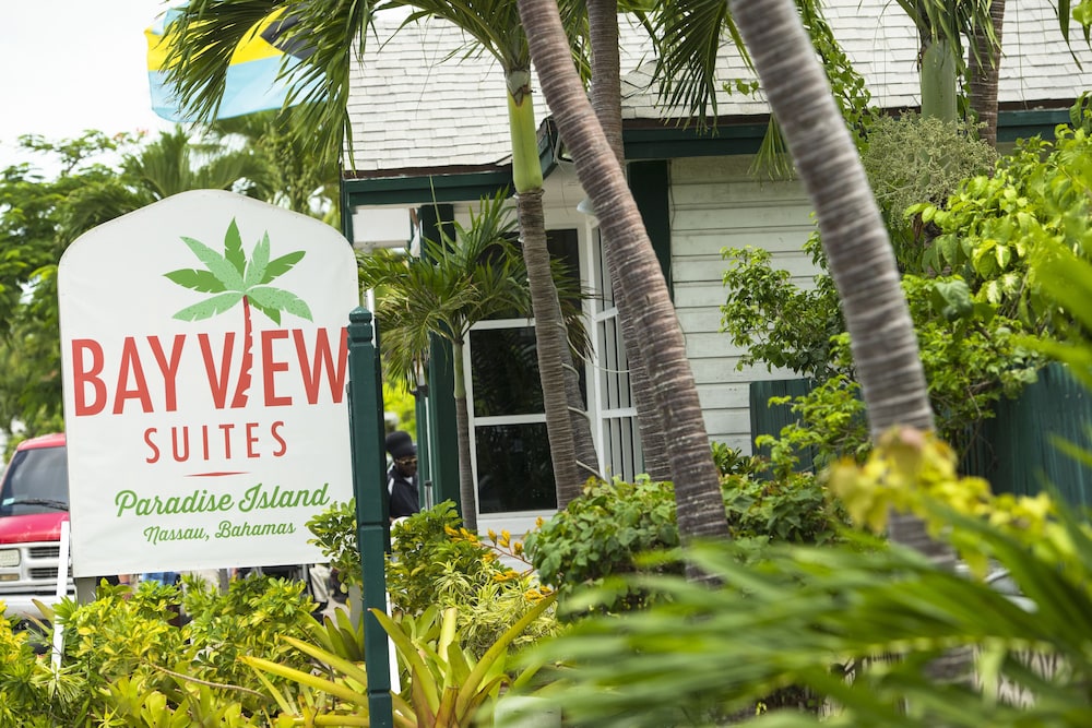 Bay View Suites Paradise Island 2/54