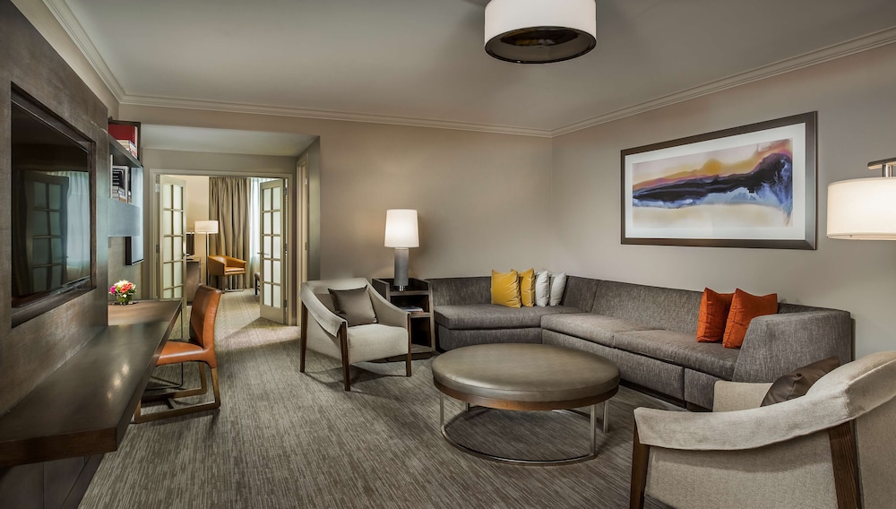 Hyatt Chicago Magnificent Mile Formerly Wyndham Chicago 32/68