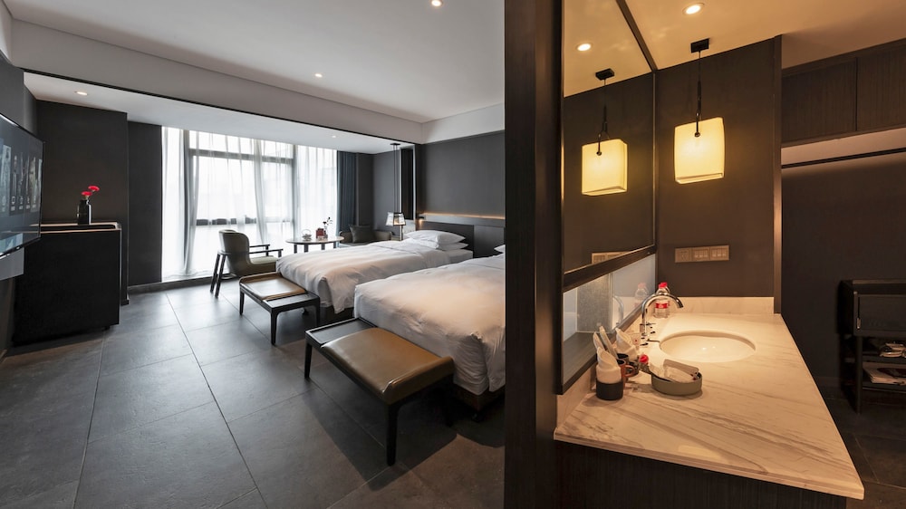 Lucid Xixi Hotel 17/57