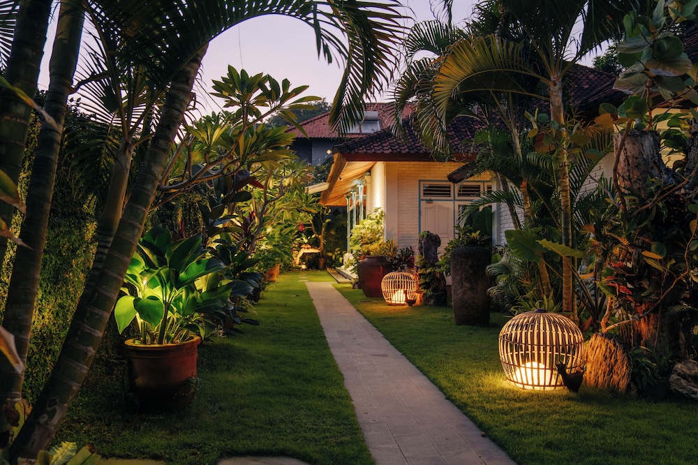 Sanur House 62/68