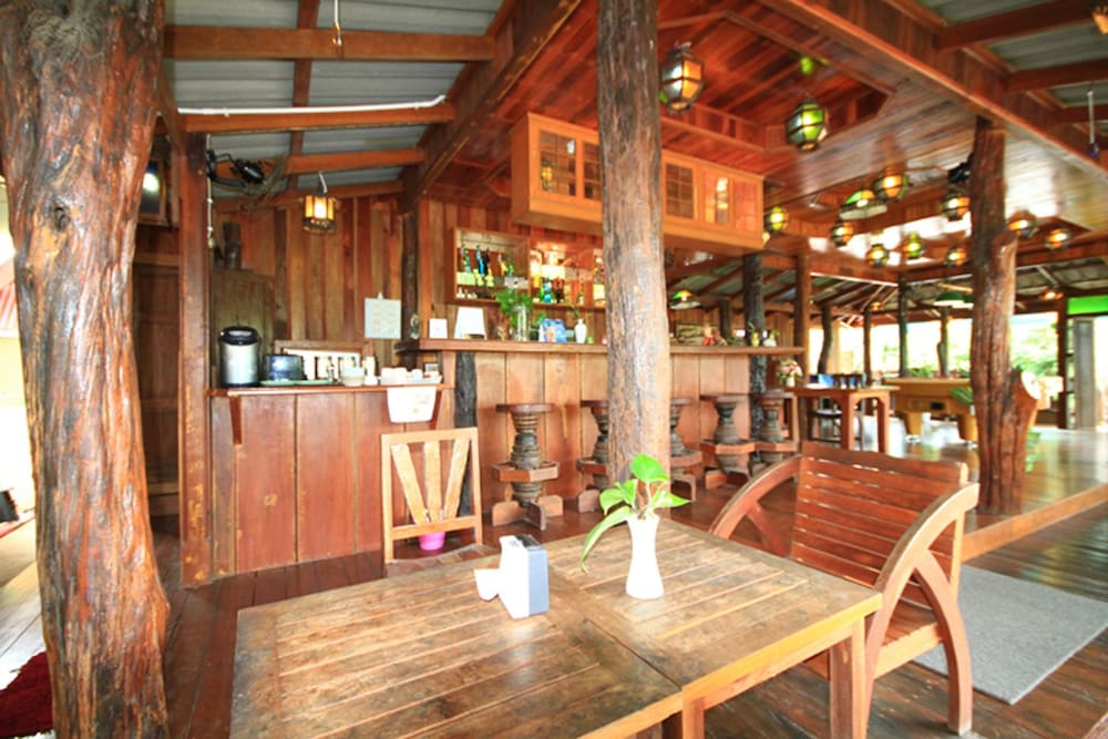 J.Holiday Inn Krabi 42/51
