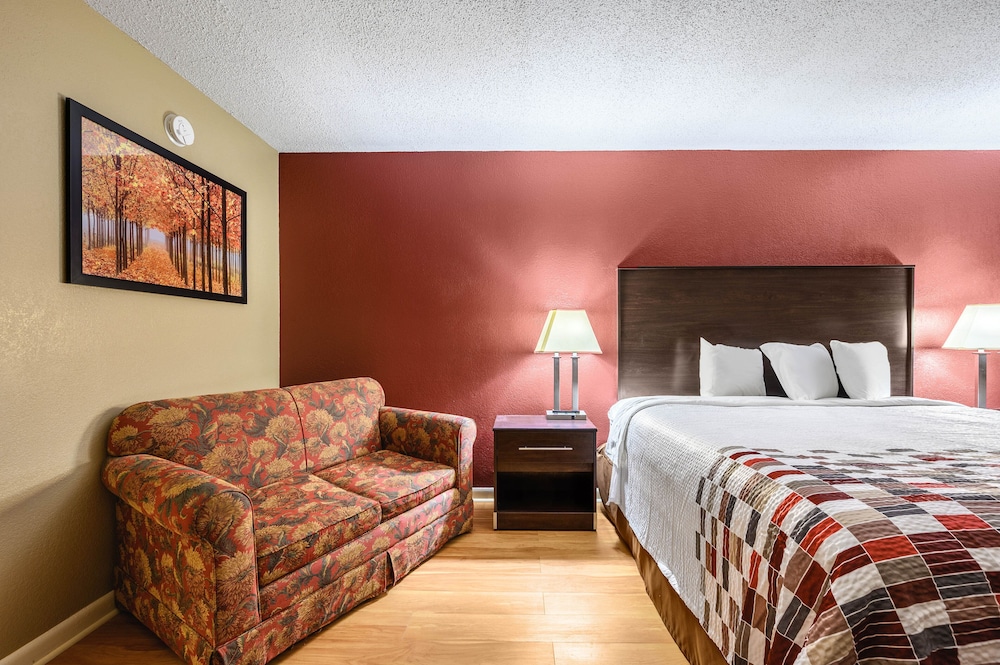 Red Roof Inn Sylacauga 21/34