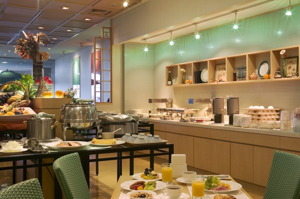 Hotel Welco Narita 45/51