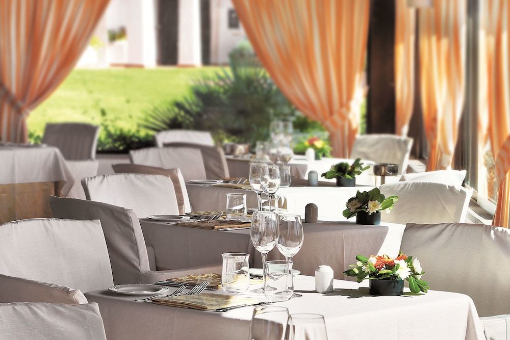 Colonna Grand Hotel Capo Testa 28/50