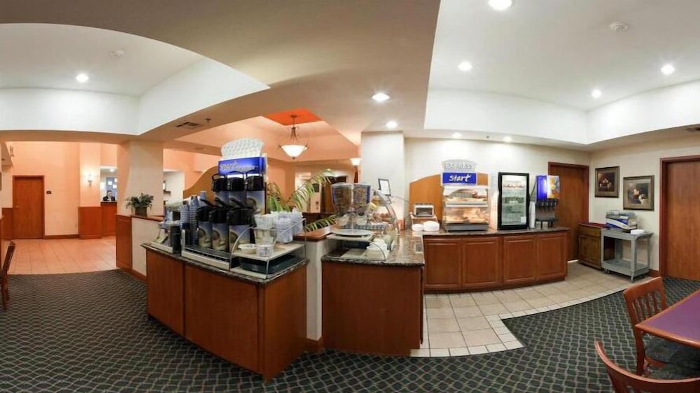 Holiday Inn Express Hotel And Suites Vinita 54/63